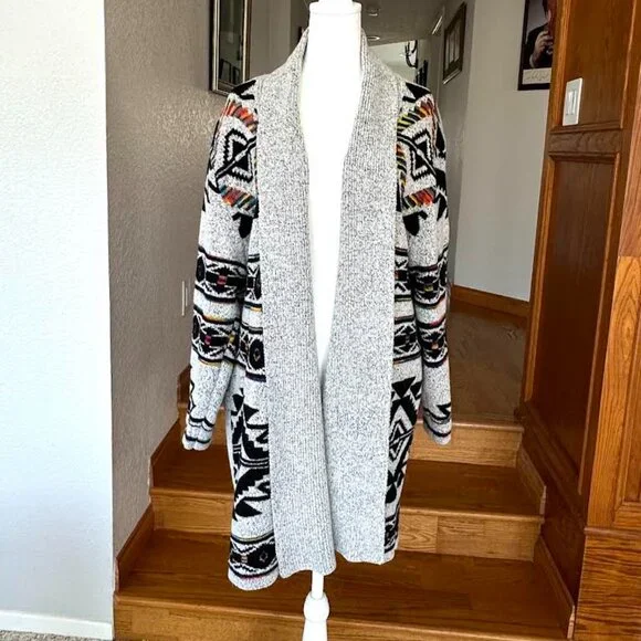 Anthropologie Northern Angel Rainbow Grey Aztec Duster Cardigan - Picture 12 of 15